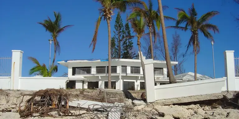 Selling Your Home Fast During Hurricane Season- Insights from Florida’s Recent Storms